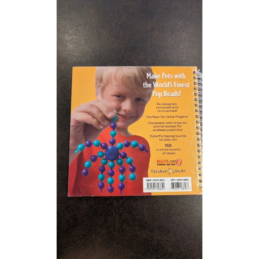 Chicken Socks: Pop Bead Critters‎ by Klutz Editors (2005, Hardcover) No Beads